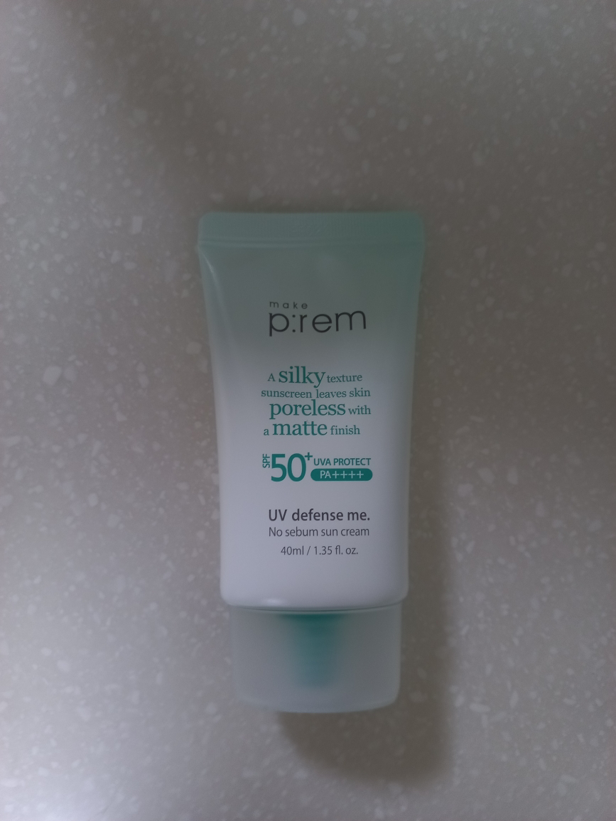 메이크프렘 (makep:rem) 유브이 디펜스 미 노세범 선크림 [SPF50+/PA++++] review image