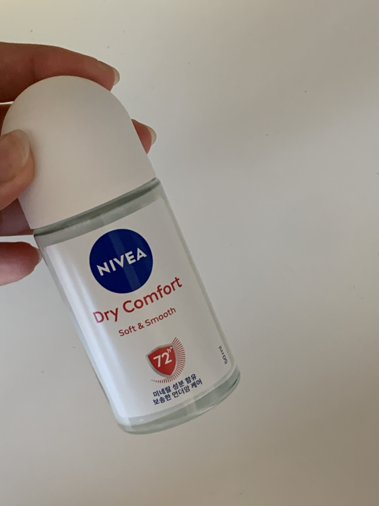 니베아 (NIVEA) 데오드란트 롤온 [드라이콤포트] review image