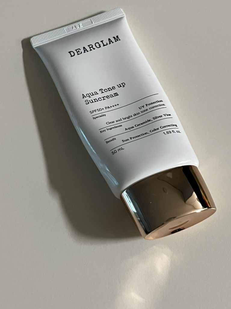 디어글램 (DEARGLAM) 아쿠아 톤업 선크림 [SPF50+/PA++++] review image