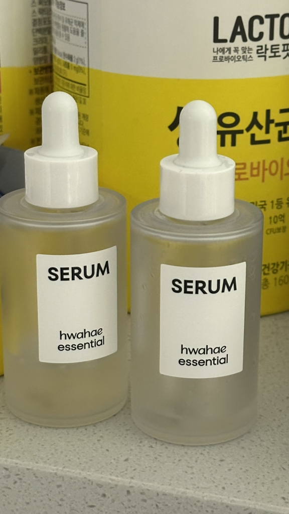 화해에센셜 (hwahaeessential) 데일리 세럼 review image