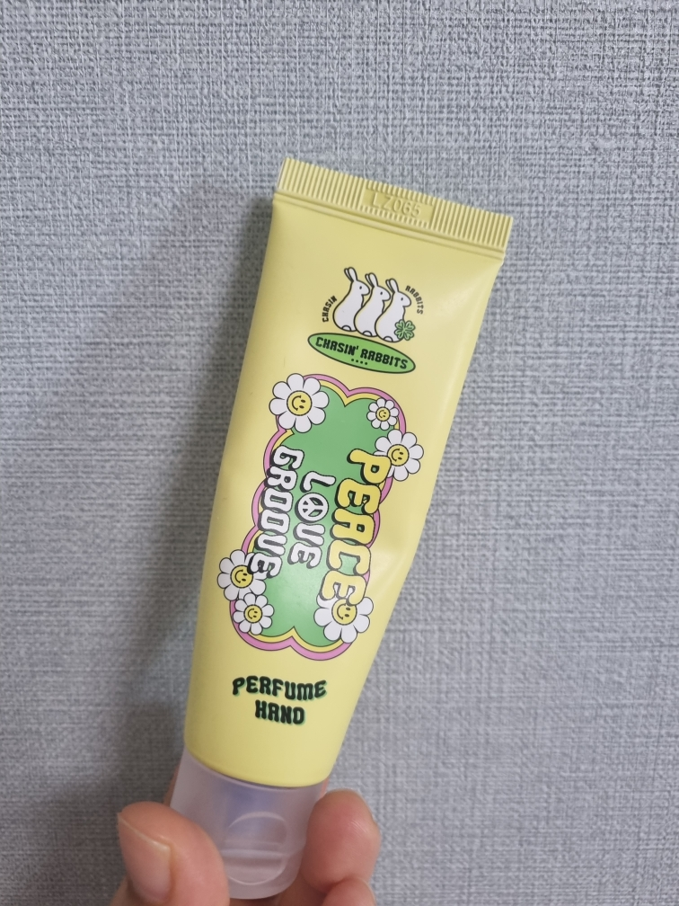 체이싱래빗 (CHASIN'RABBITS) 피스 러브 그루브 퍼퓸 핸드 [피스그린시트러스] review image