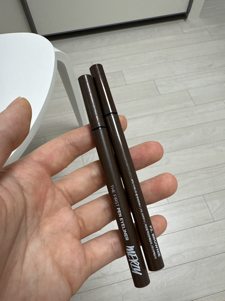 머지 (MERZY) 더 퍼스트 펜 아이라이너 [P2 브라우니] review image