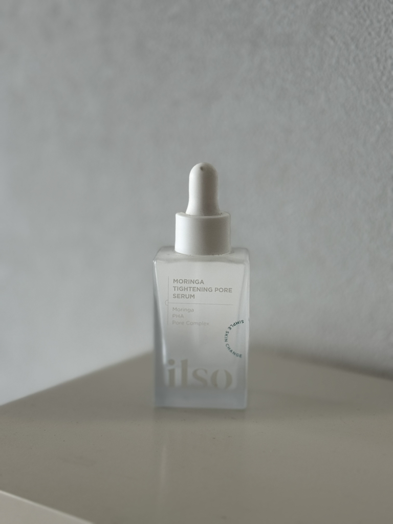일소 (ilso) 모링가 타이트닝 포어 세럼 review image