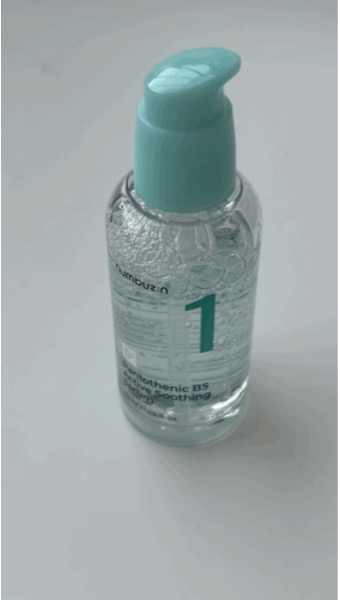 1号泛醇酸活性提升舒缓精华的真实用户使用照片