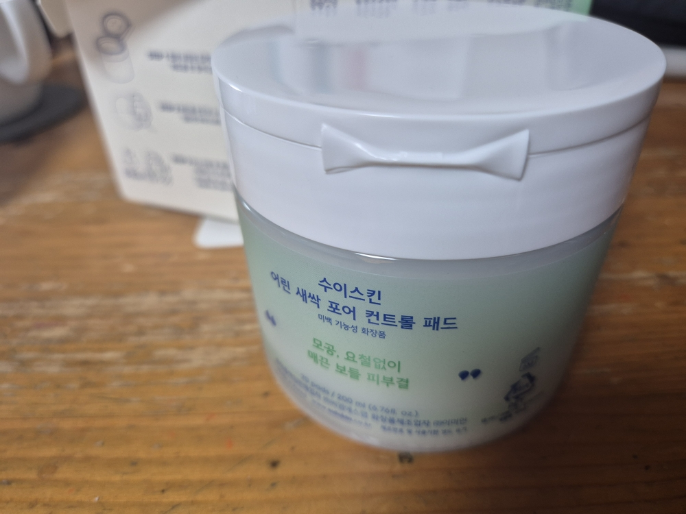 수이스킨 (suiskin) 어린 새싹 포어 컨트롤 패드 review image