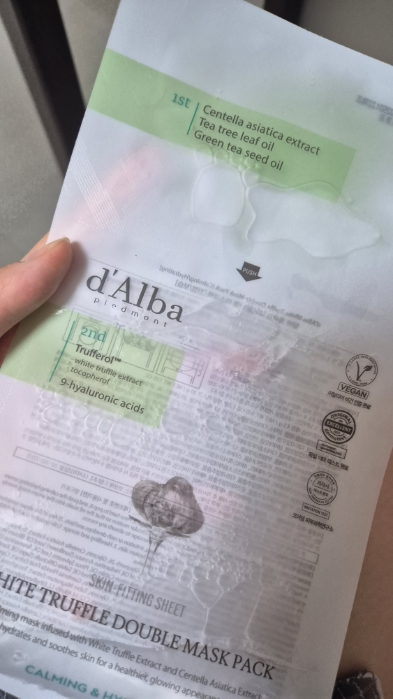 달바 (d'Alba) 화이트 트러플 더블 마스크팩 [진정/보습] review image