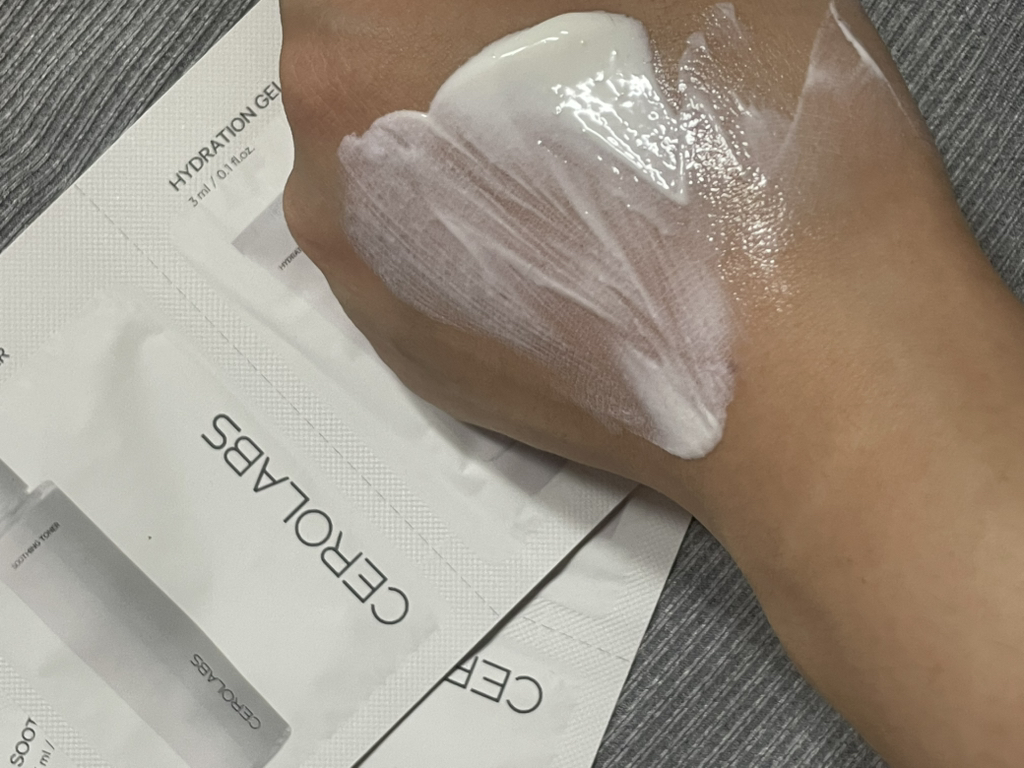 세로랩스 (CEROLABS) 에어핏 선 에센스 [SPF50+/PA++++] review image
