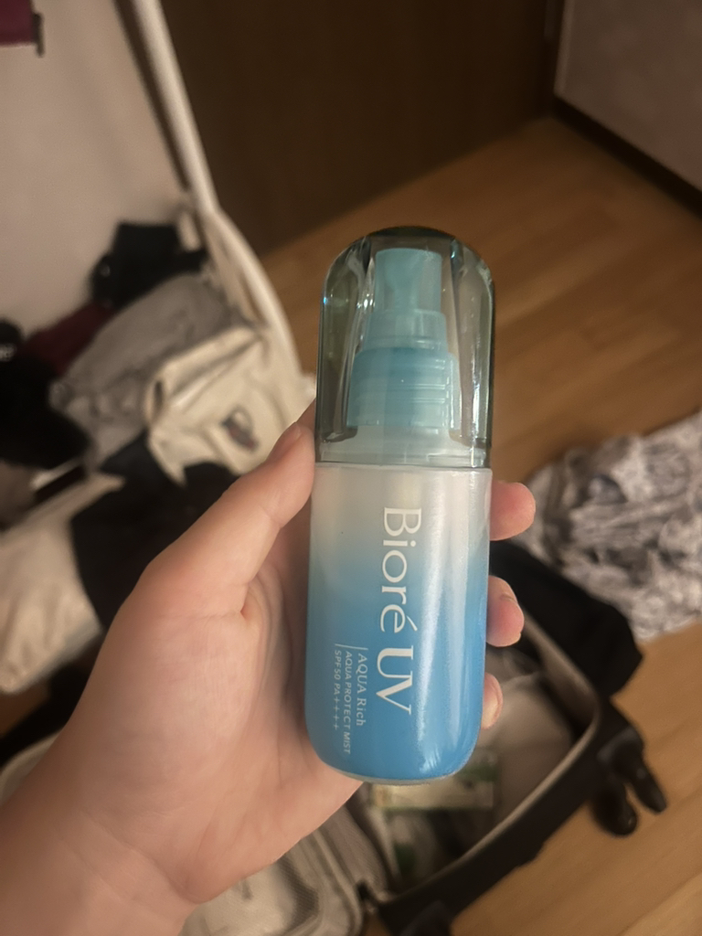 비오레 (Biore) (해외) UV 아쿠아 리치 자외선차단 미스트 워터프루프 [SPF50/PA++++] review image
