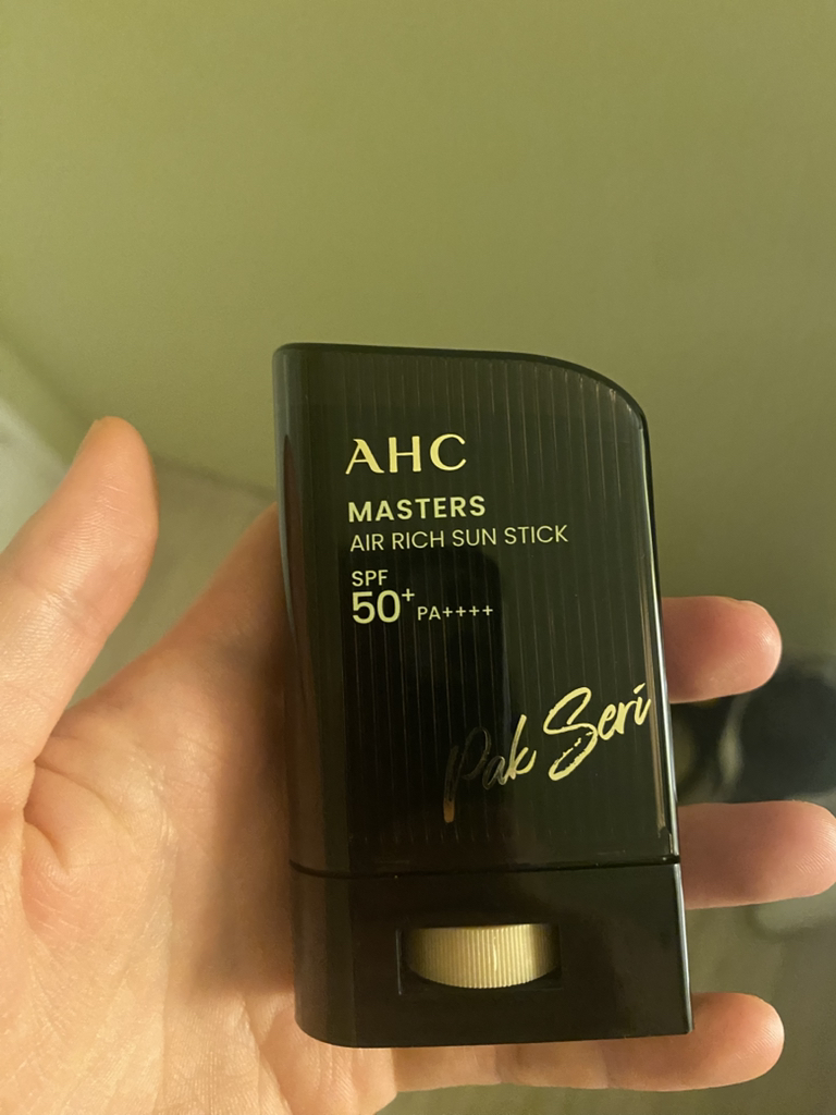 大师空气丰富防晒棒 [SPF50+/PA++++]的真实用户使用照片