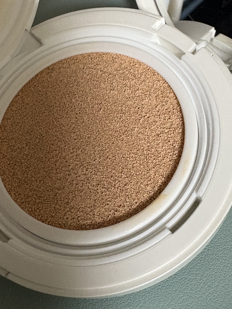 블랑디바 (BLANCDIVA) 워터벨벳 쿠션 팩트[SPF50+/PA+++] [22호 베이지] review image