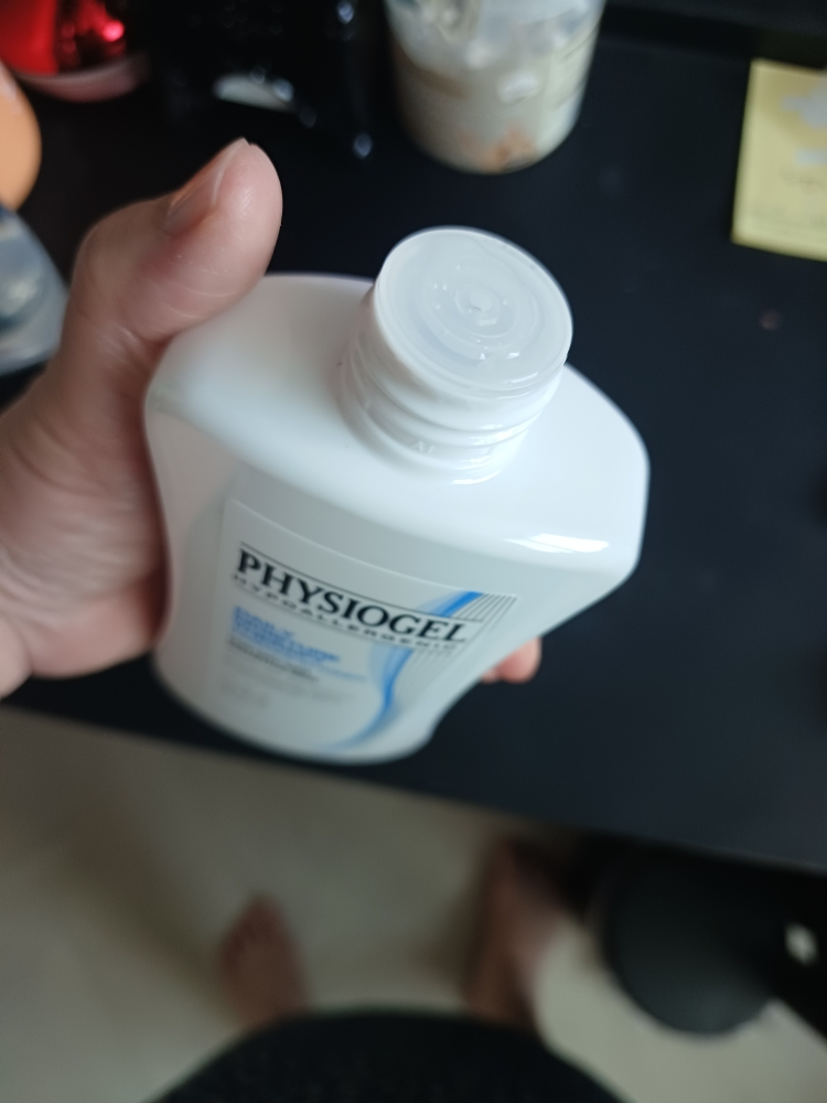 피지오겔 (PHYSIOGEL) DMT 에센스 인 토너 review image