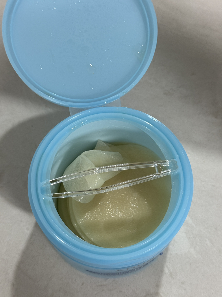 아누아 (Anua) 8 히알루론산 카테킨 카밍 패드 review image