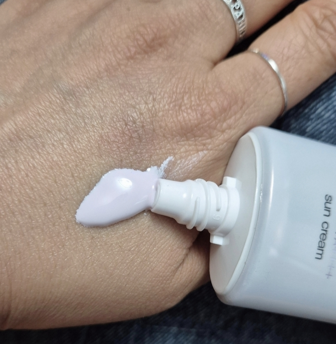 Ảnh đánh giá thực tế của người dùng về Kem chống nắng Waterful [SPF50+/PA++++] [Tông màu/Màu tím]