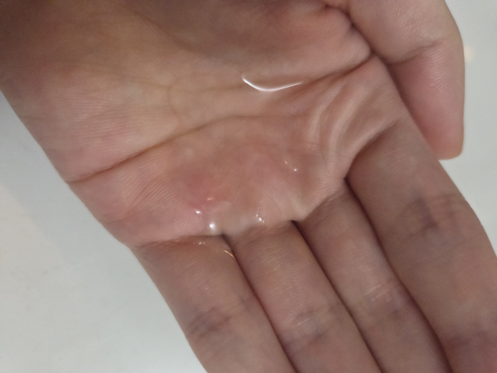 해피바스 (HAPPYBATH) PH4.5 약산성 여성청결제 [쑥] review image