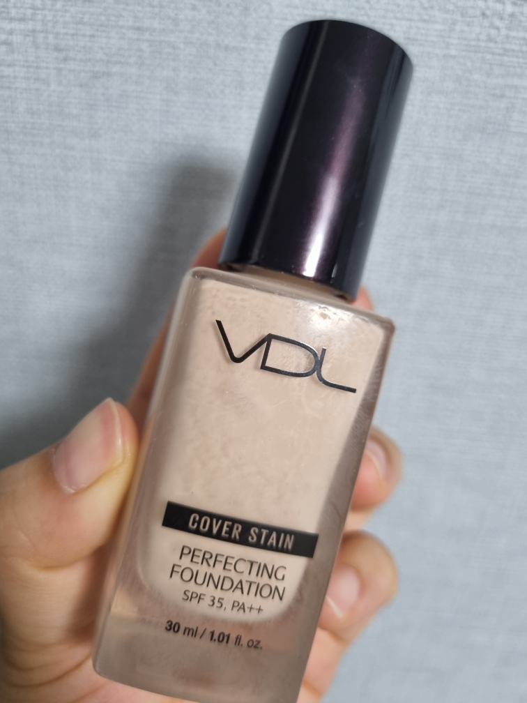 VDL (브이디엘) 커버스테인 퍼펙팅 파운데이션 [SPF35/PA++] [A02] review image