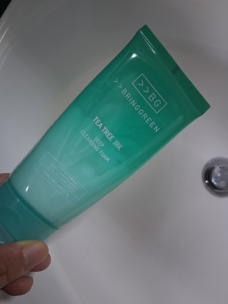 브링그린 (BRINGGREEN) 티트리시카딥클렌징폼 review image