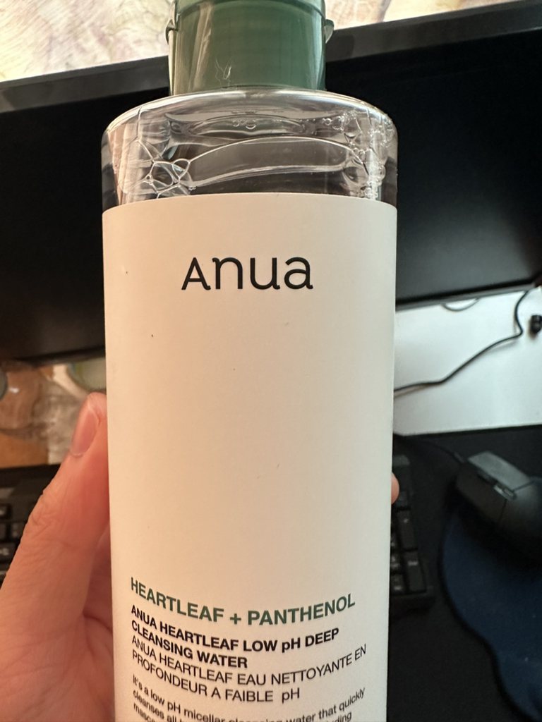 艾草酸性深层洁面水的真实用户使用照片