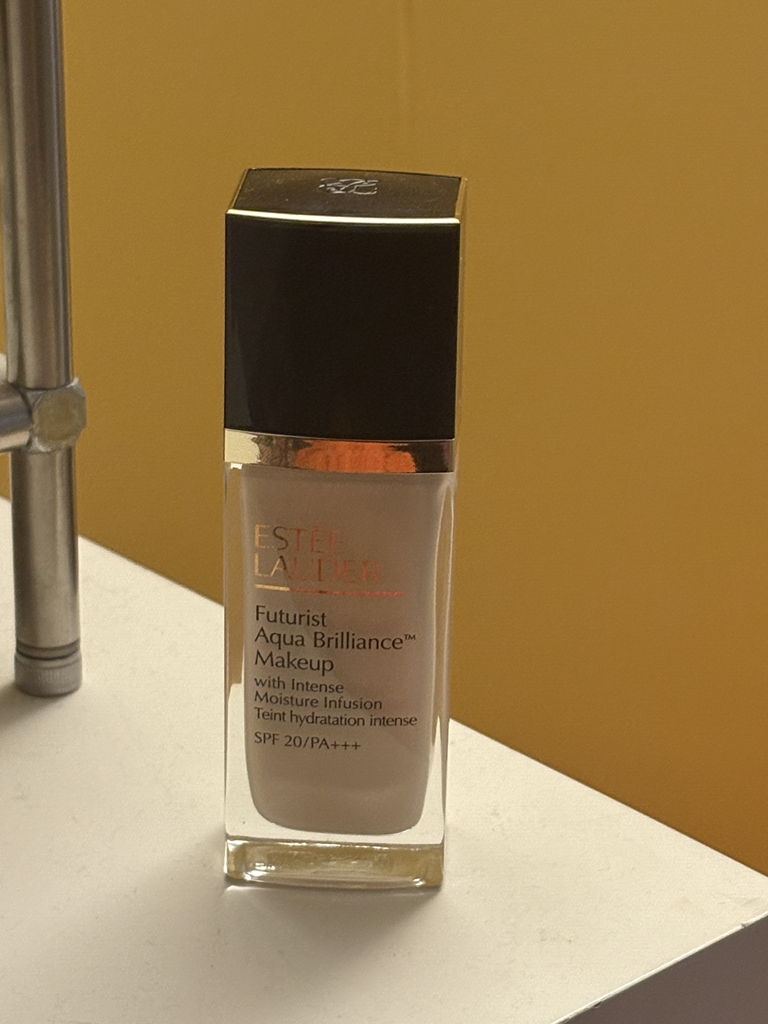 에스티로더 (ESTEELAUDER) 퓨처리스트 파운데이션 [SPF20/PA+++] [1C0 쿨포슬린] review image