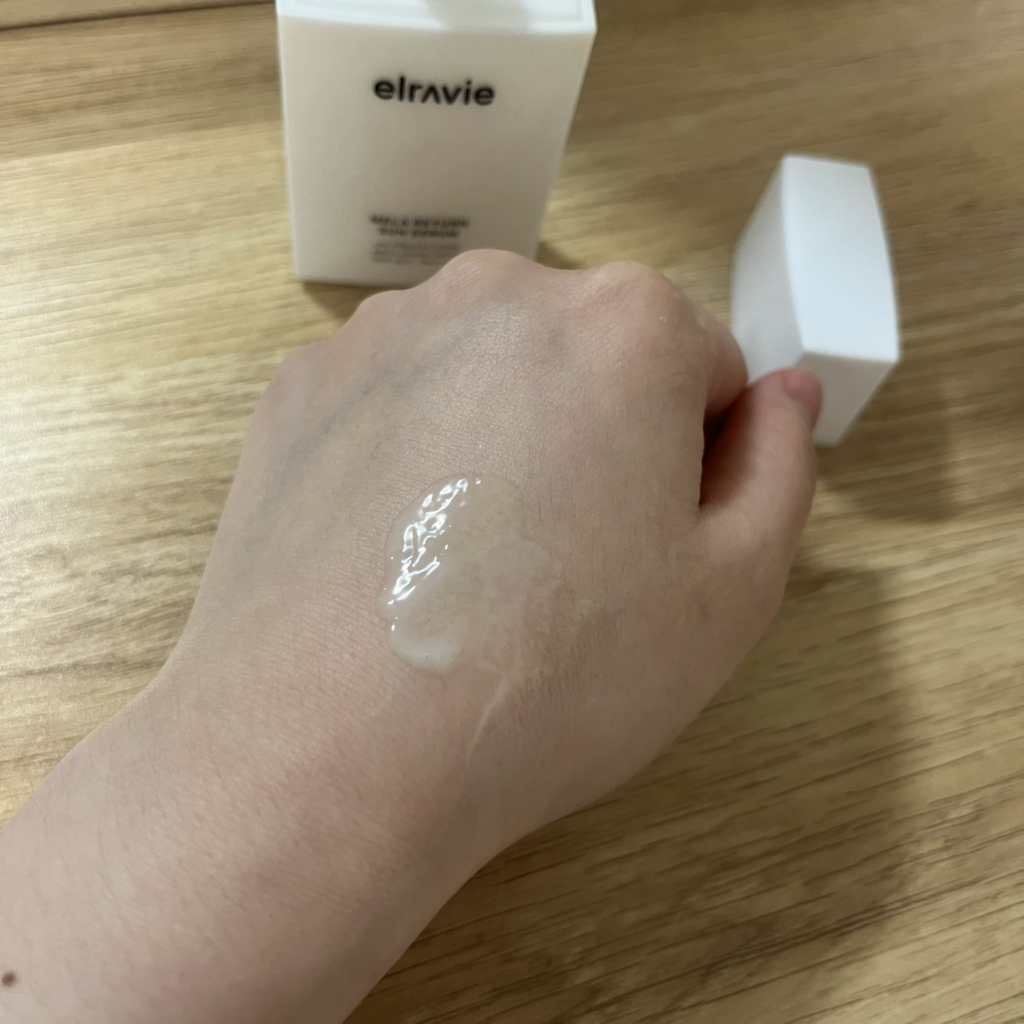 엘라비에코스메틱 (elraviecosmetic) 멜라 리턴 선세럼 [SPF50+/PA++++] review image