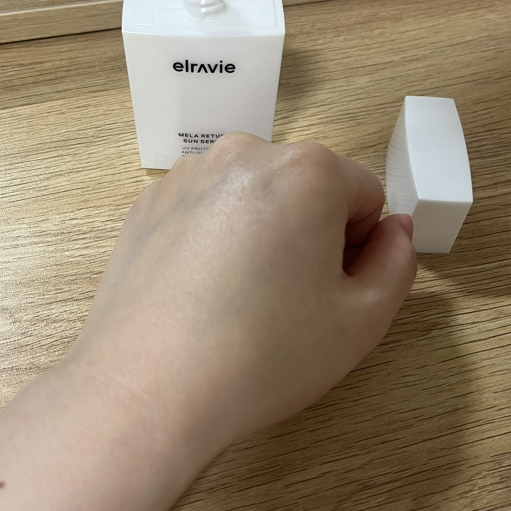 엘라비에코스메틱 (elraviecosmetic) 멜라 리턴 선세럼 [SPF50+/PA++++] review image