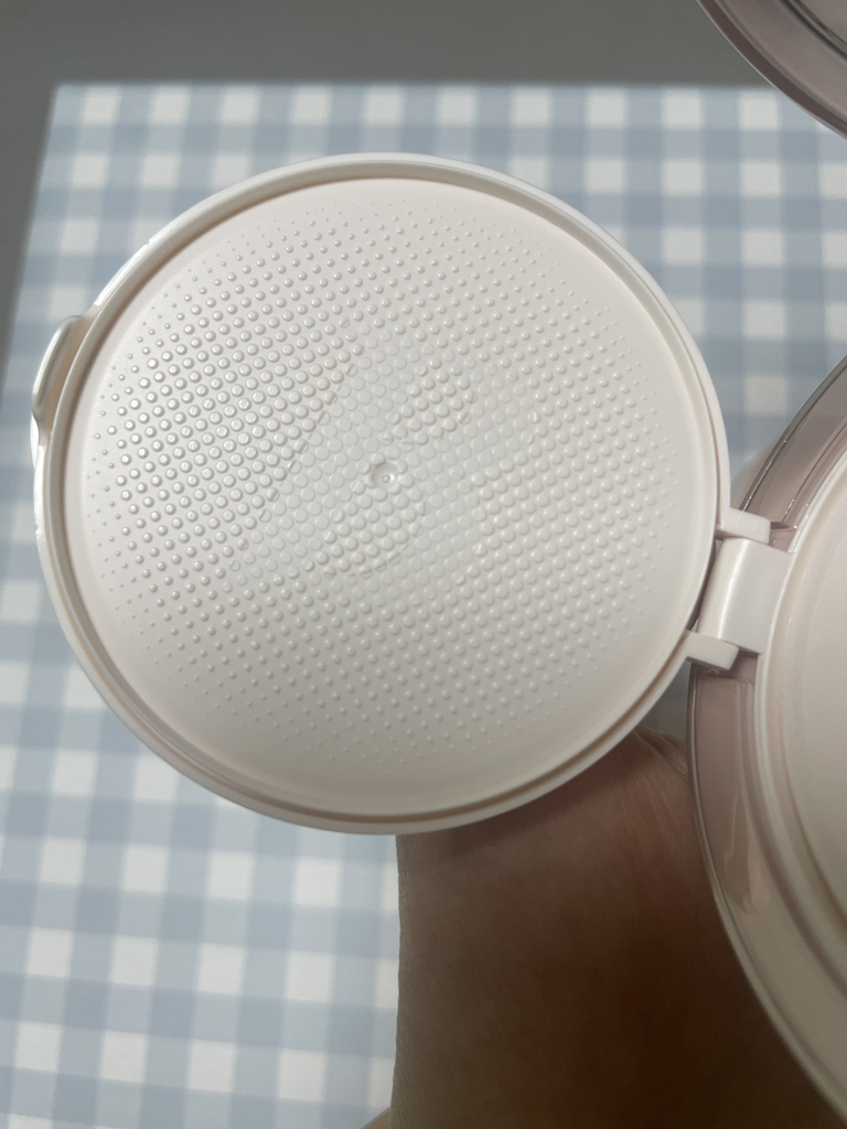 바닐라코 (banilaco) 에센스 스킨 듀 쿠션 [SPF50+/PA++++] [19 소프트 크림] review image