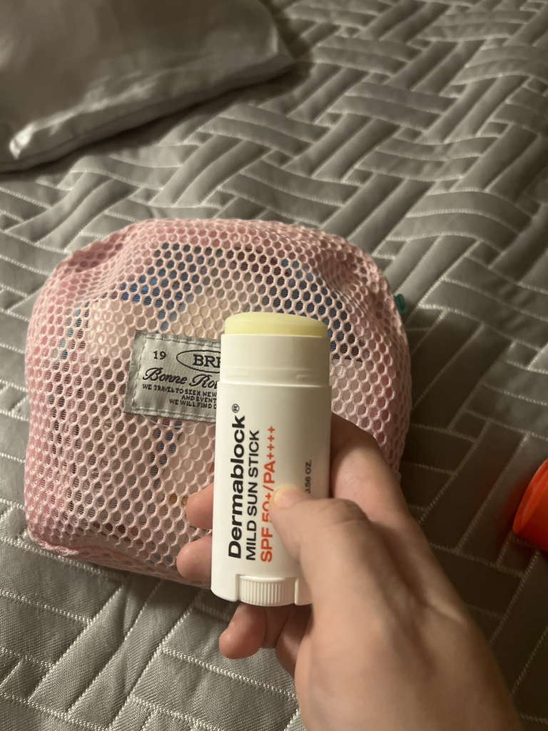 더마블록 (Dermablock®) 마일드 선스틱 [SPF50+/PA++++] review image