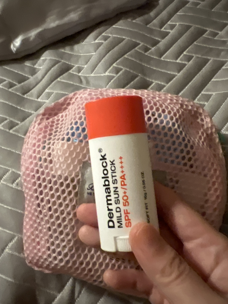 더마블록 (Dermablock®) 마일드 선스틱 [SPF50+/PA++++] review image