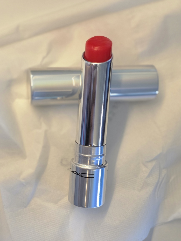 맥 (MAC) 글로우 플레이 텐더토크 립 밤 [서브] review image