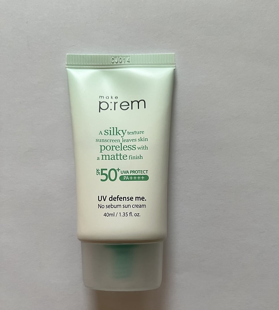 메이크프렘 (makep:rem) 유브이 디펜스 미 노세범 선크림 [SPF50+/PA++++] review image