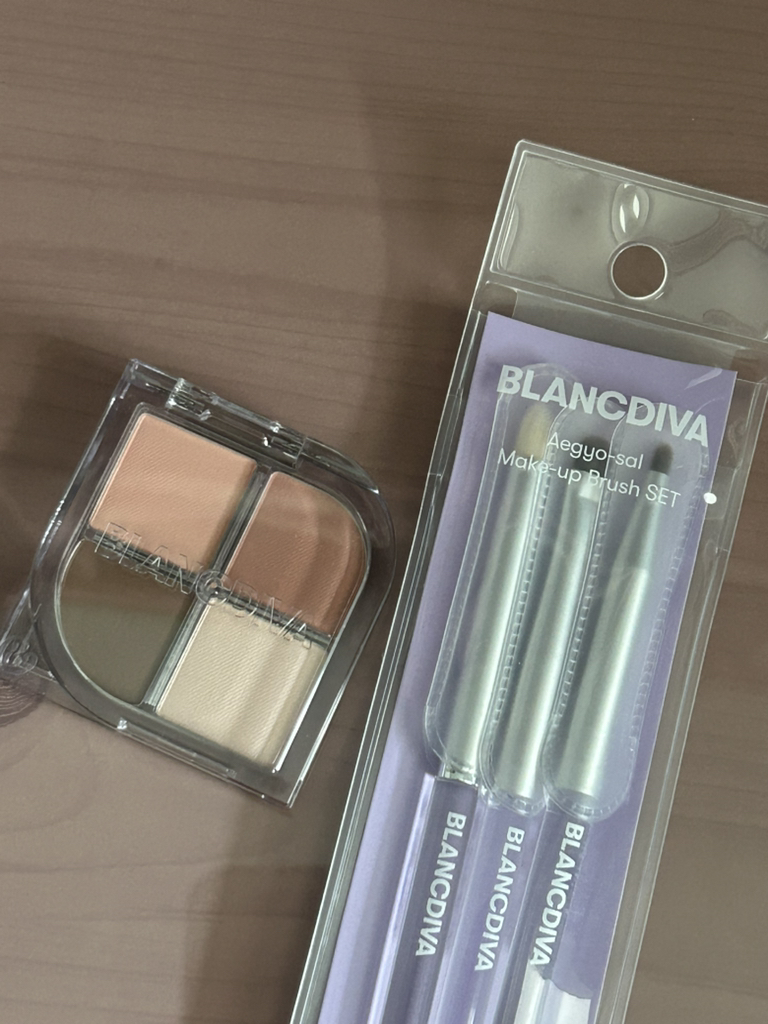 블랑디바 (BLANCDIVA) 애교살 쿼드 팔레트 [01 코지] review image