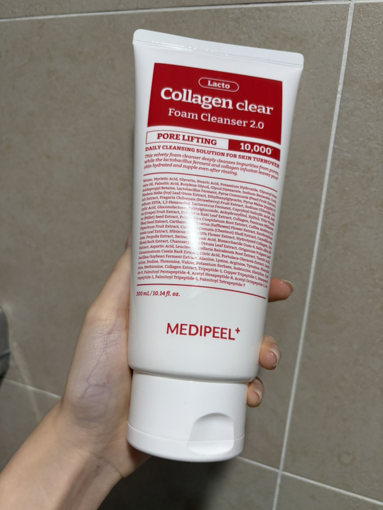 메디필 (MEDIPEEL) 레드 락토 콜라겐 클리어 폼 클렌저 2.0 review image