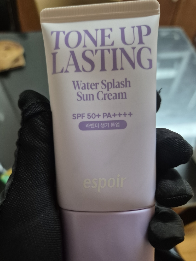 에스쁘아 (espoir) 워터 스플래쉬 선크림 [SPF50+/PA++++] [톤업래스팅] review image