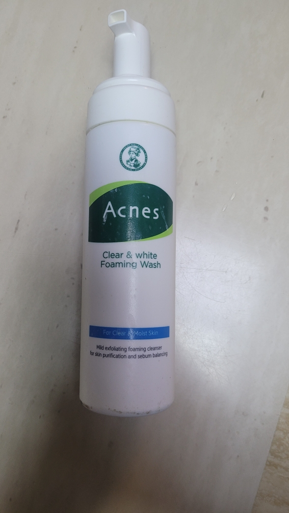 아크네스 (Acnes) 클리어 앤 화이트 포밍워시 review image