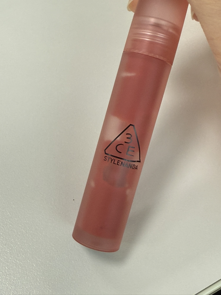 三熹玉 (三熹玉) 模糊水彩唇膏 [#珊瑚红] common.review image