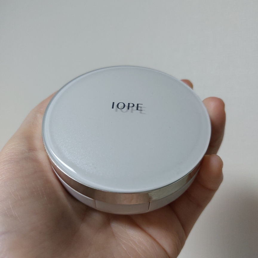 아이오페 (IOPE) 에어쿠션 XP [SPF50+/PA+++] [C21호] review image