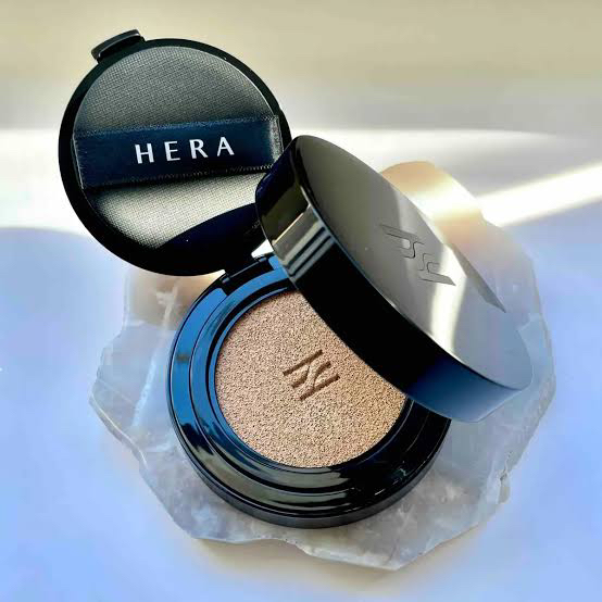 HERA (赫妍) 黑色气垫粉底液 [SPF34/PA++] [21N1 香草] common.review image
