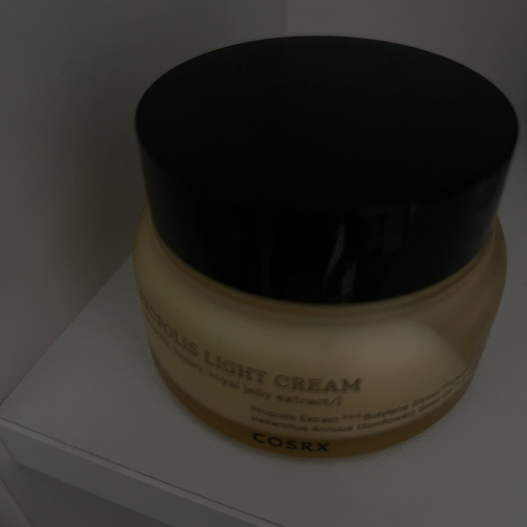 COSRX 轻薄蜂胶凝霜 common.review image
