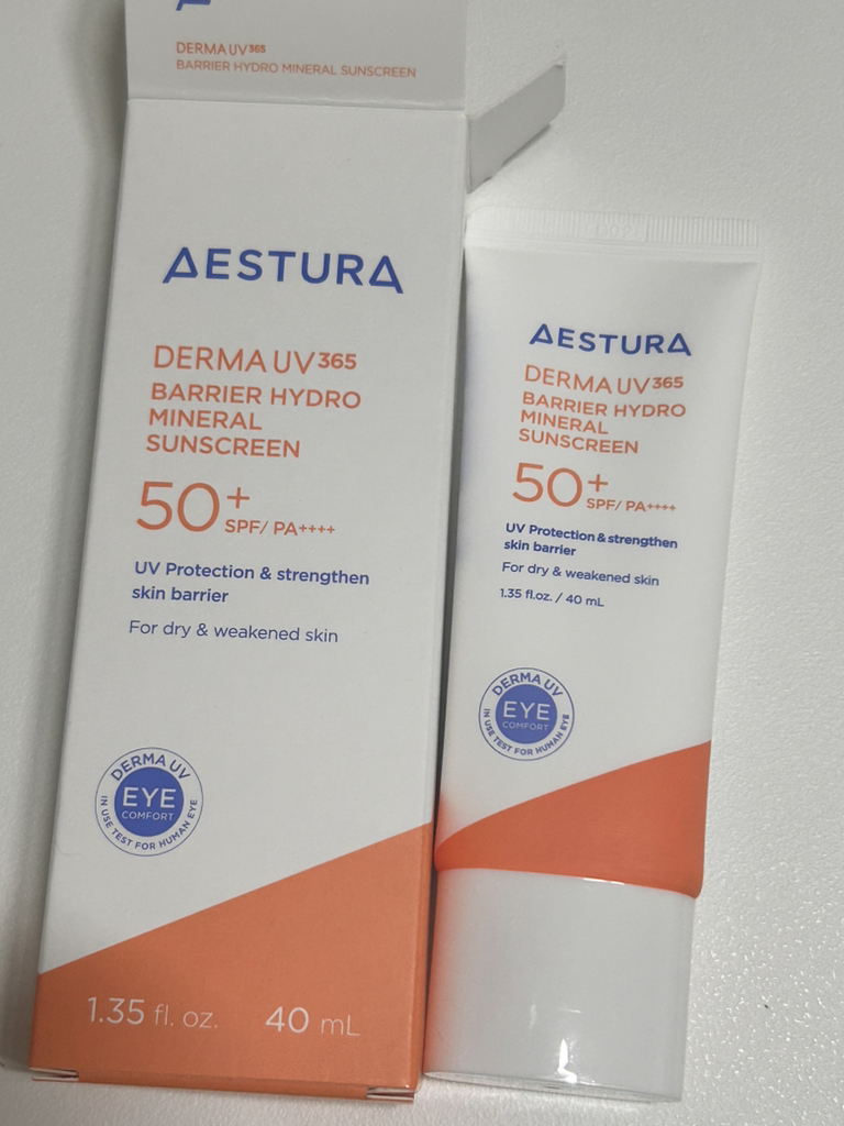 에스트라 (AESTURA) 더마UV365 장벽수분 무기자차 선크림 [SPF50+/PA++++] review image