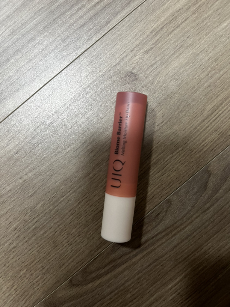유이크 (UIQ) 바이옴 베리어 모이스처 멜팅 립밤 [로지] review image