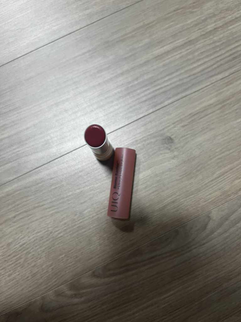 유이크 (UIQ) 바이옴 베리어 모이스처 멜팅 립밤 [로지] review image