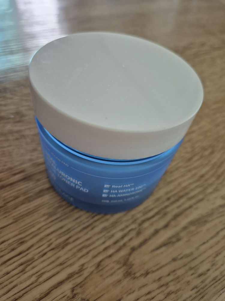 웰라쥬 (WELLAGE) 리얼 히알루로닉 블루 토너 패드 review image