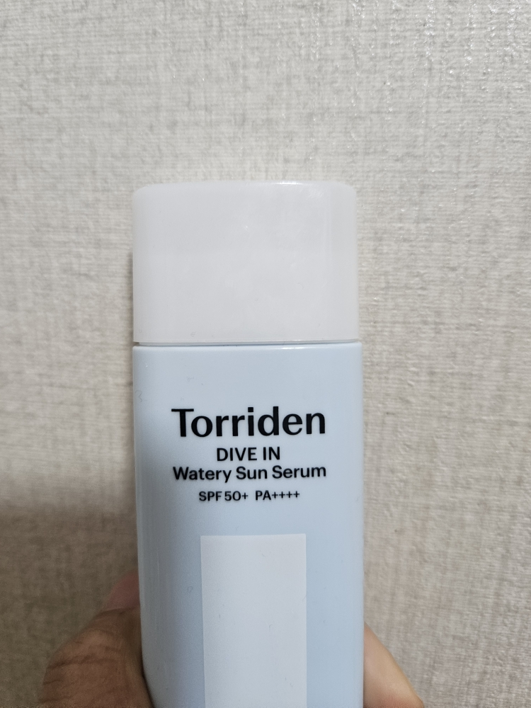 토리든 (Torriden) 다이브인 워터리 핏 선세럼 [SPF50+/PA++++] review image
