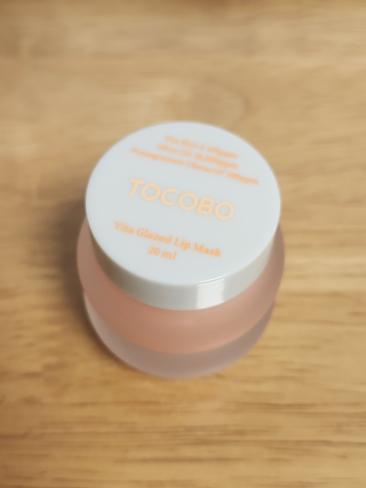 토코보 (TOCOBO) 비타 글레이즈드 립 마스크 review image