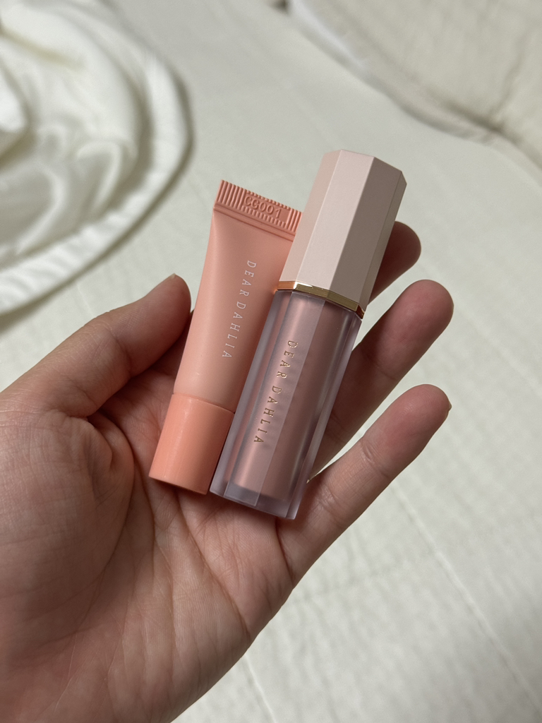 DEARDAHLIA 花瓣滴液体腮红[裸色] common.review image