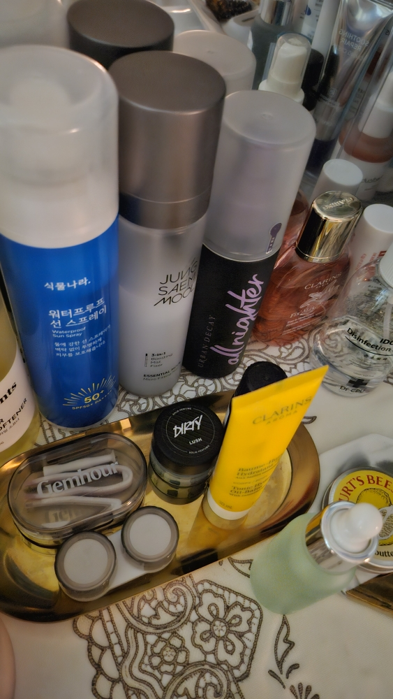 클라랑스 (CLARINS) 파티세리 에디션 픽스 메이크업 롱-래스팅 메이크업 홀드 review image