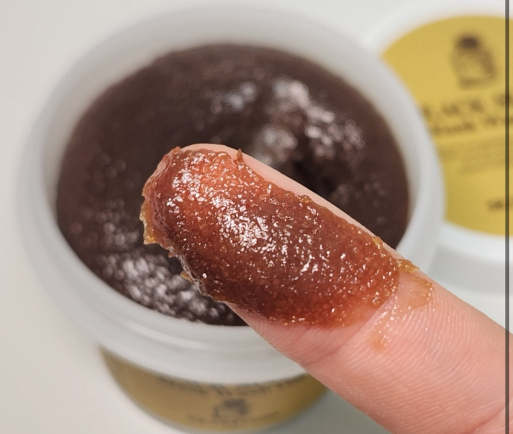 스킨푸드 (SKINFOOD) 마스크 워시오프 [블랙슈가] review image