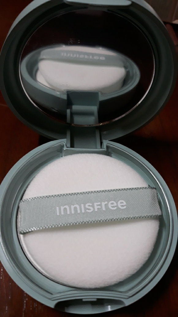 INNISFREE (悦诗风吟) 矿物粉底液 common.review image