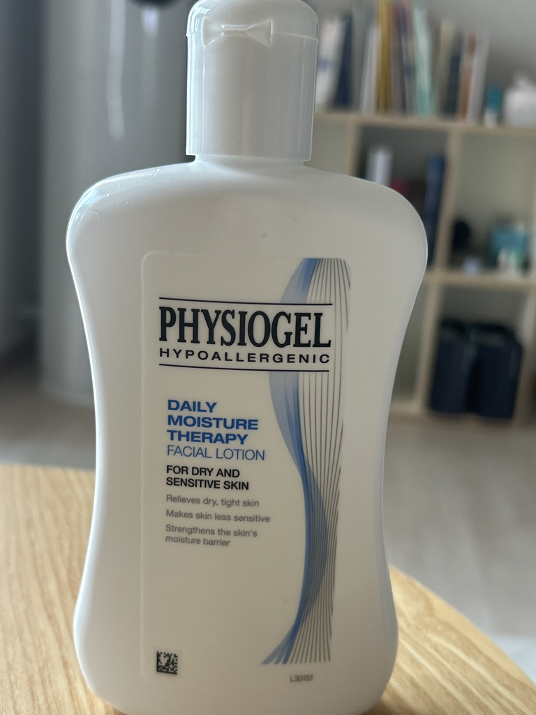 피지오겔 (PHYSIOGEL) DMT 페이셜 로션 review image