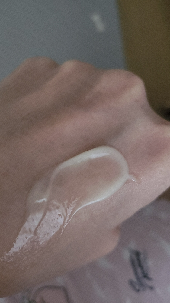 크리니크 (CLINIQUE) 드라마티컬리 디퍼런트 모이스춰라이징 젤 review image