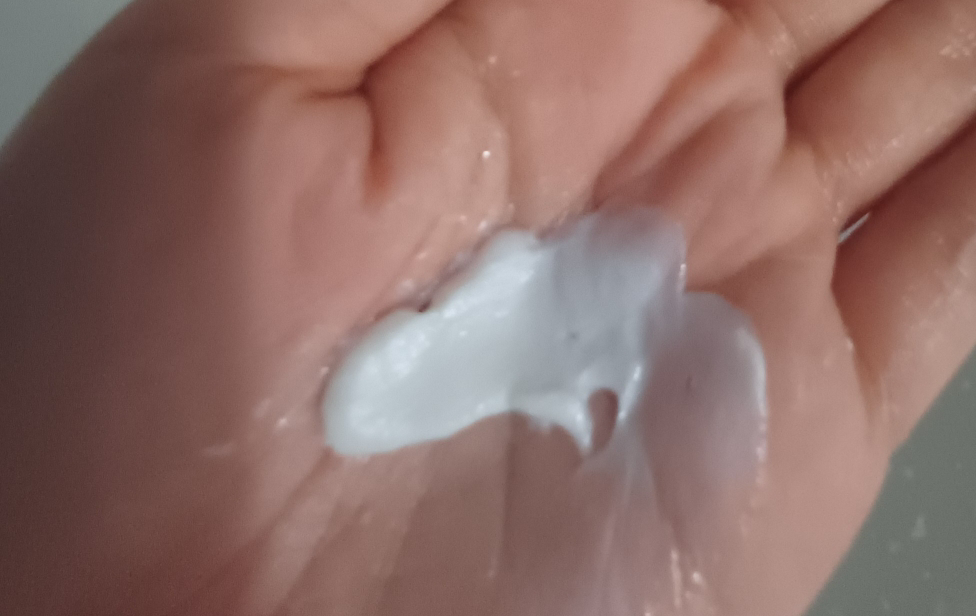이니스프리 (INNISFREE) 블루베리 리밸런싱 5.5 클렌저 review image